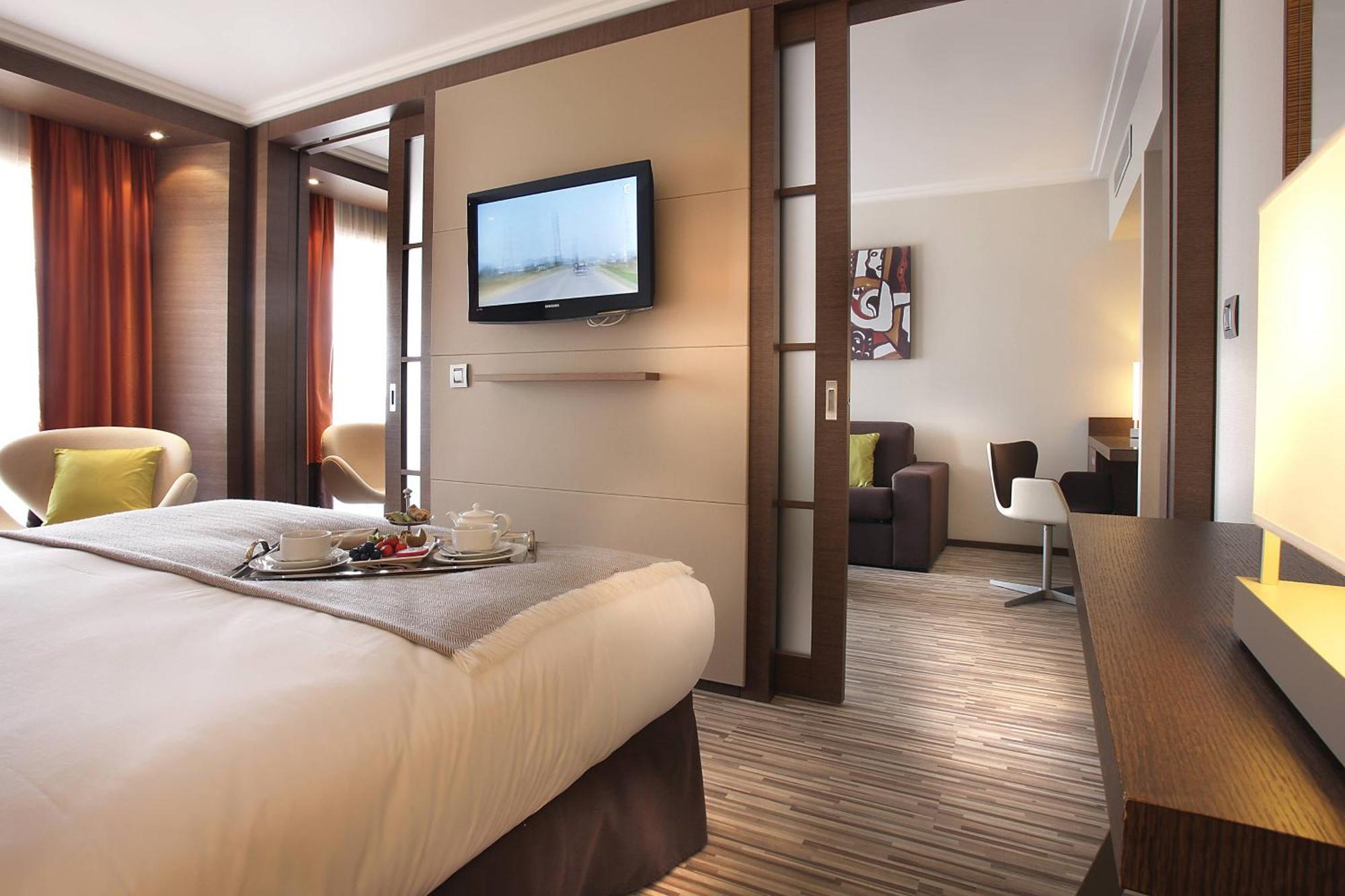 Ac Hotel By Marriott Ambassadeur Antibes - Juan Les Pins Εξωτερικό φωτογραφία