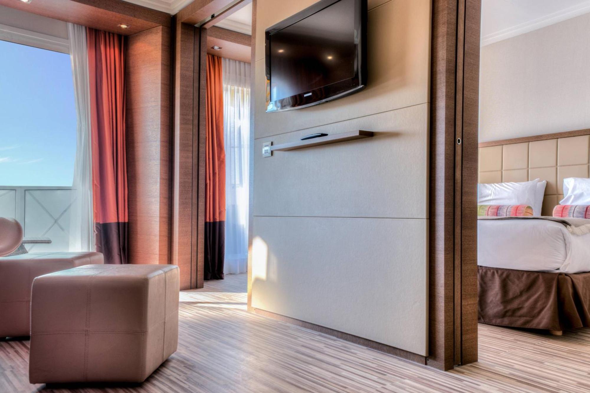 Ac Hotel By Marriott Ambassadeur Antibes - Juan Les Pins Εξωτερικό φωτογραφία